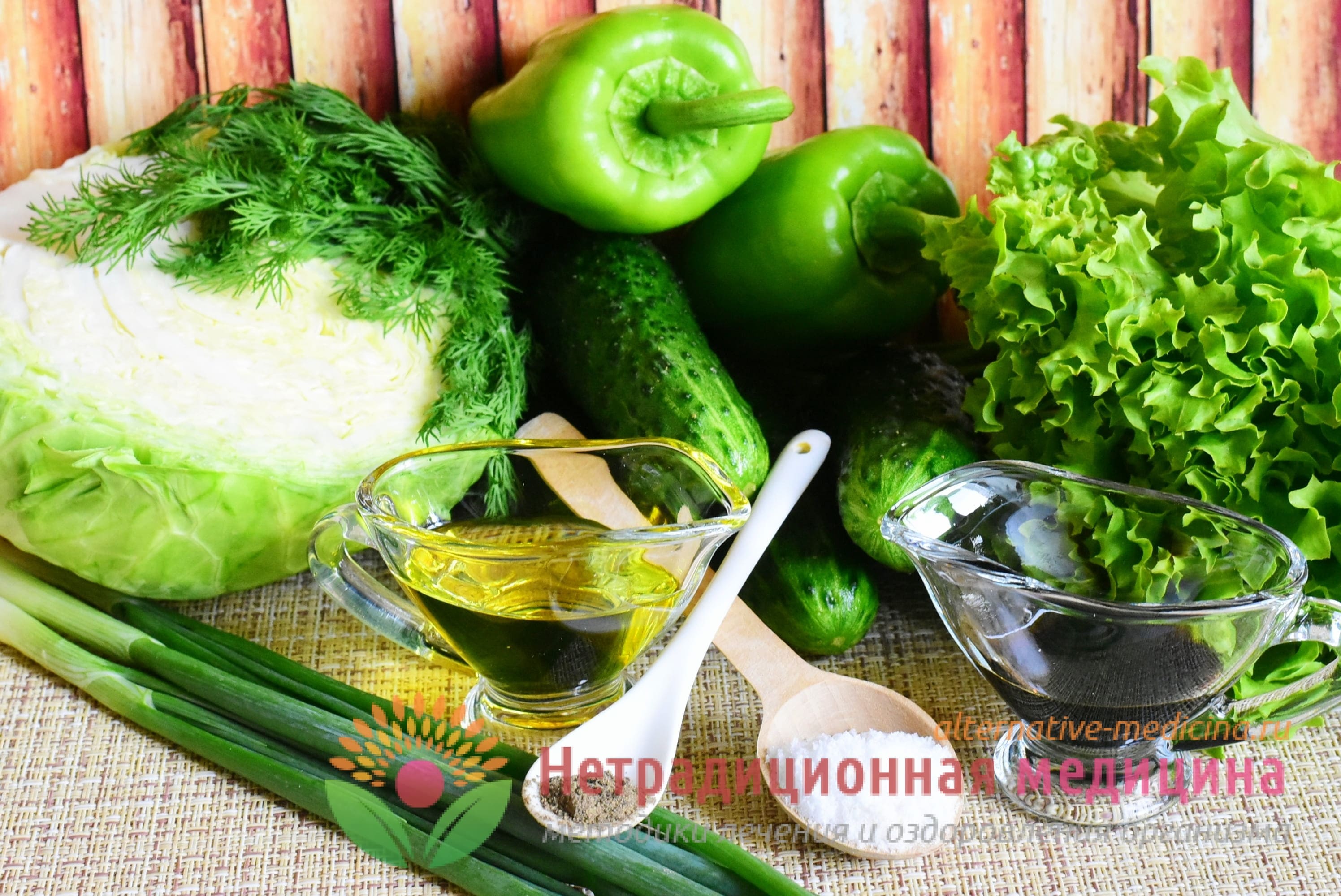 рецепт витаминного салата из капусты с огурцом