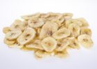 Миниатюра к статье Сушеные бананы — полезные свойства и рецепт приготовления