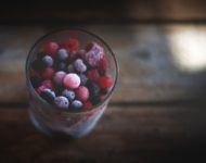 Миниатюра к статье Замораживание фруктов и ягод - самый полезный метод консервирования