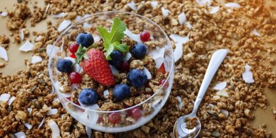 Миниатюра к статье Гранола — полезные свойства и секреты приготовления полезного завтрака